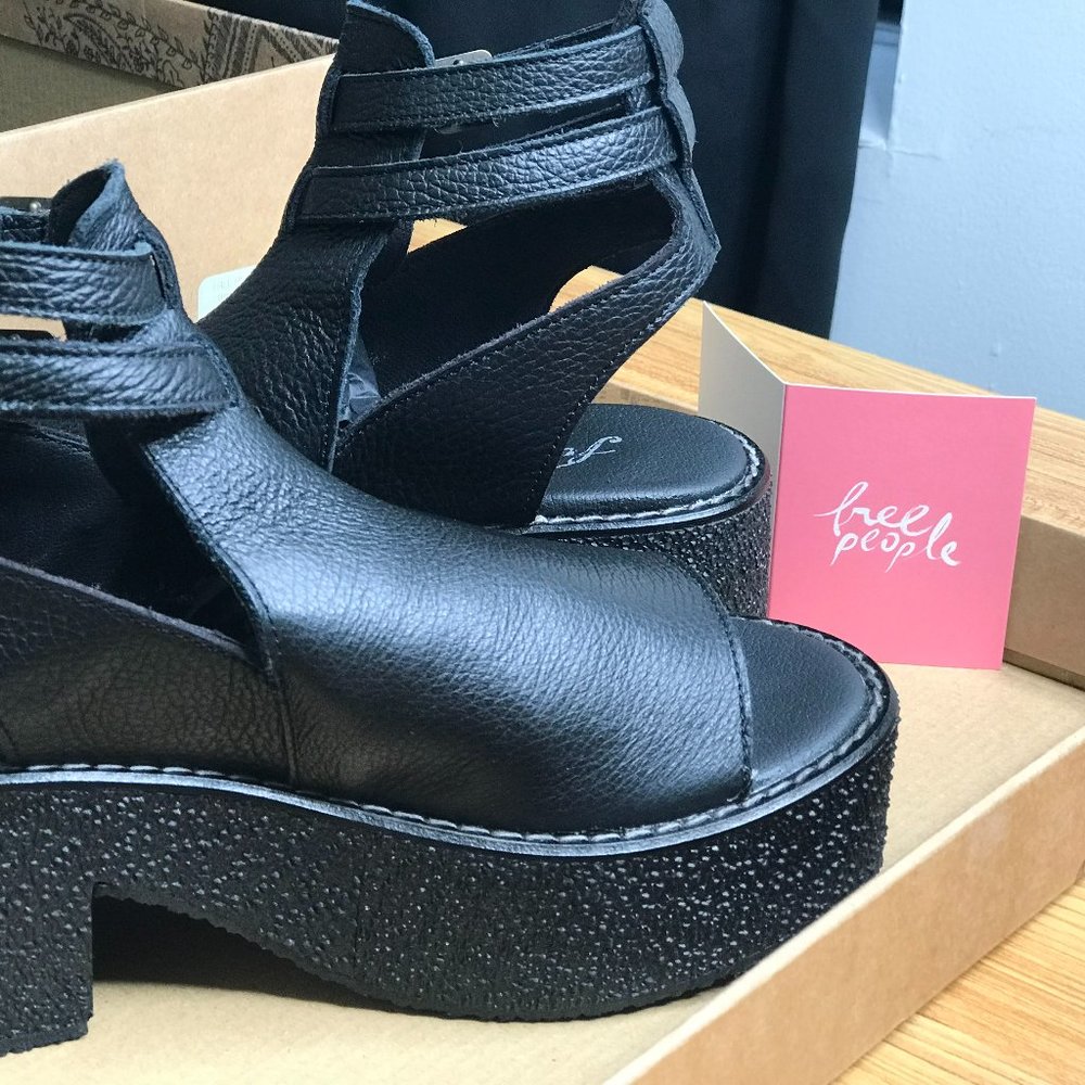 Free People Hallie Platform Black Size 37